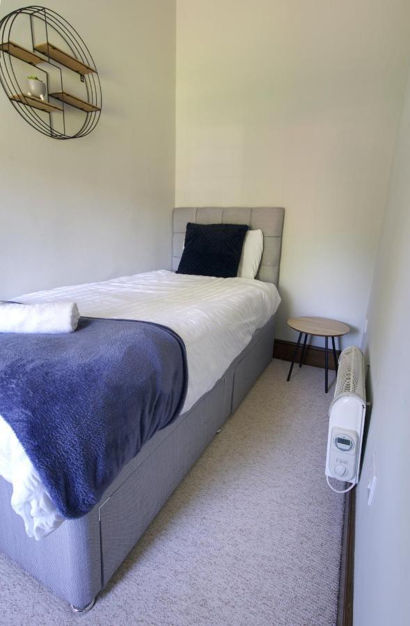 City Centre 5 Min, Self Check-In, Smart Tv, Wifi, Free Parking Apartment Derby Luaran gambar